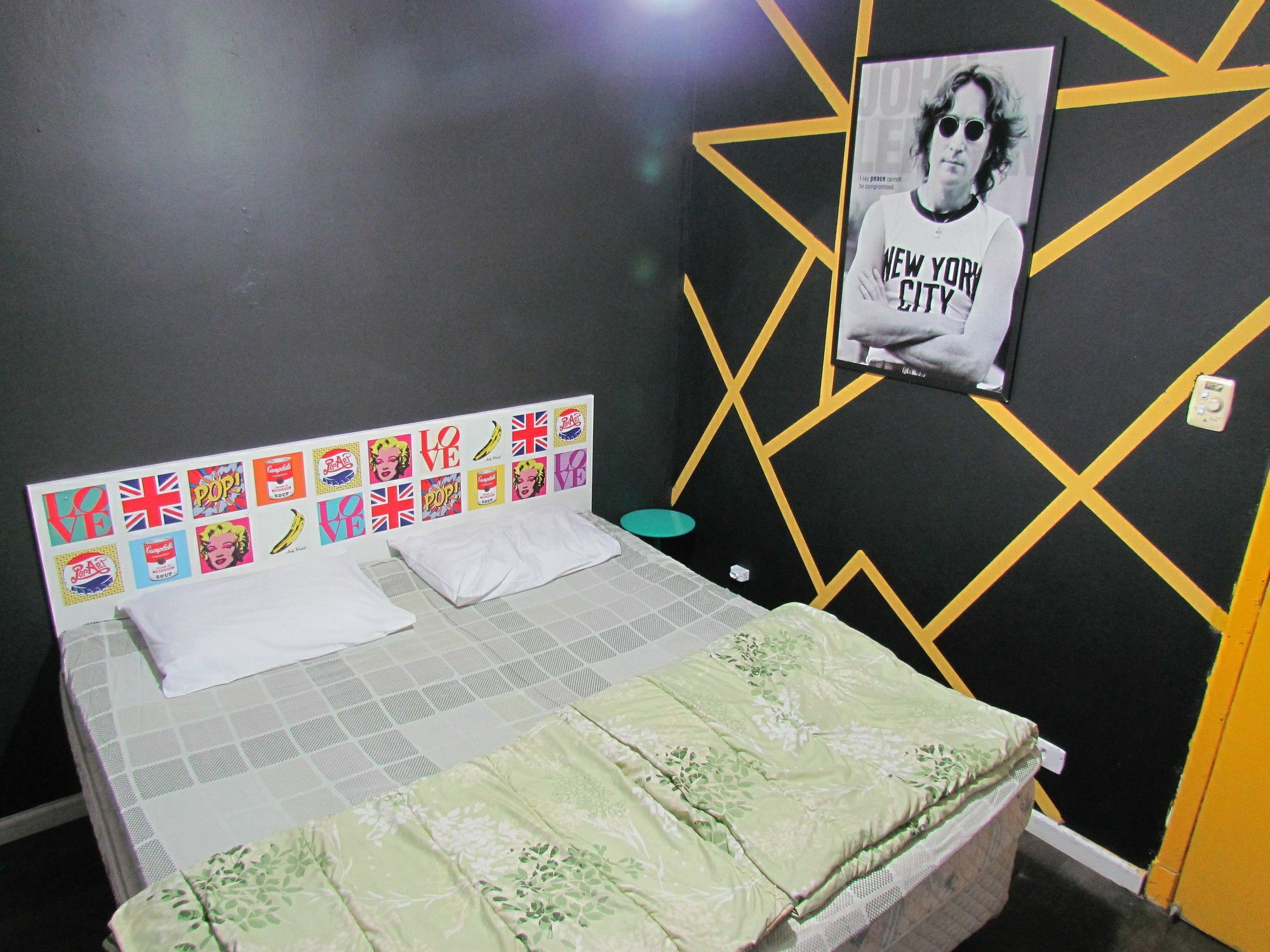 Vila Rock Hostel: Central Location Near Allianz Parque Sao Paulo Exterior photo